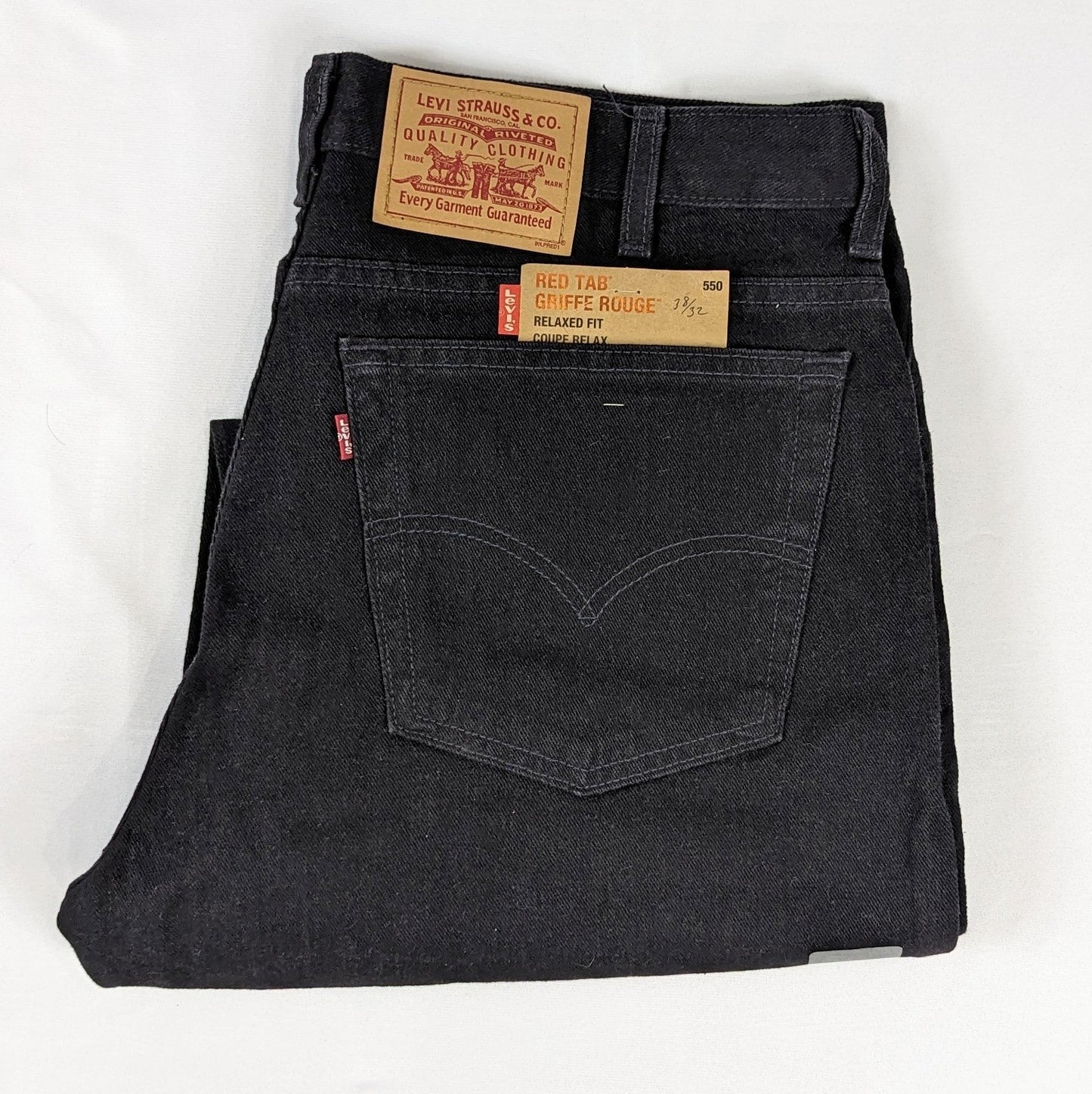 Levis 550