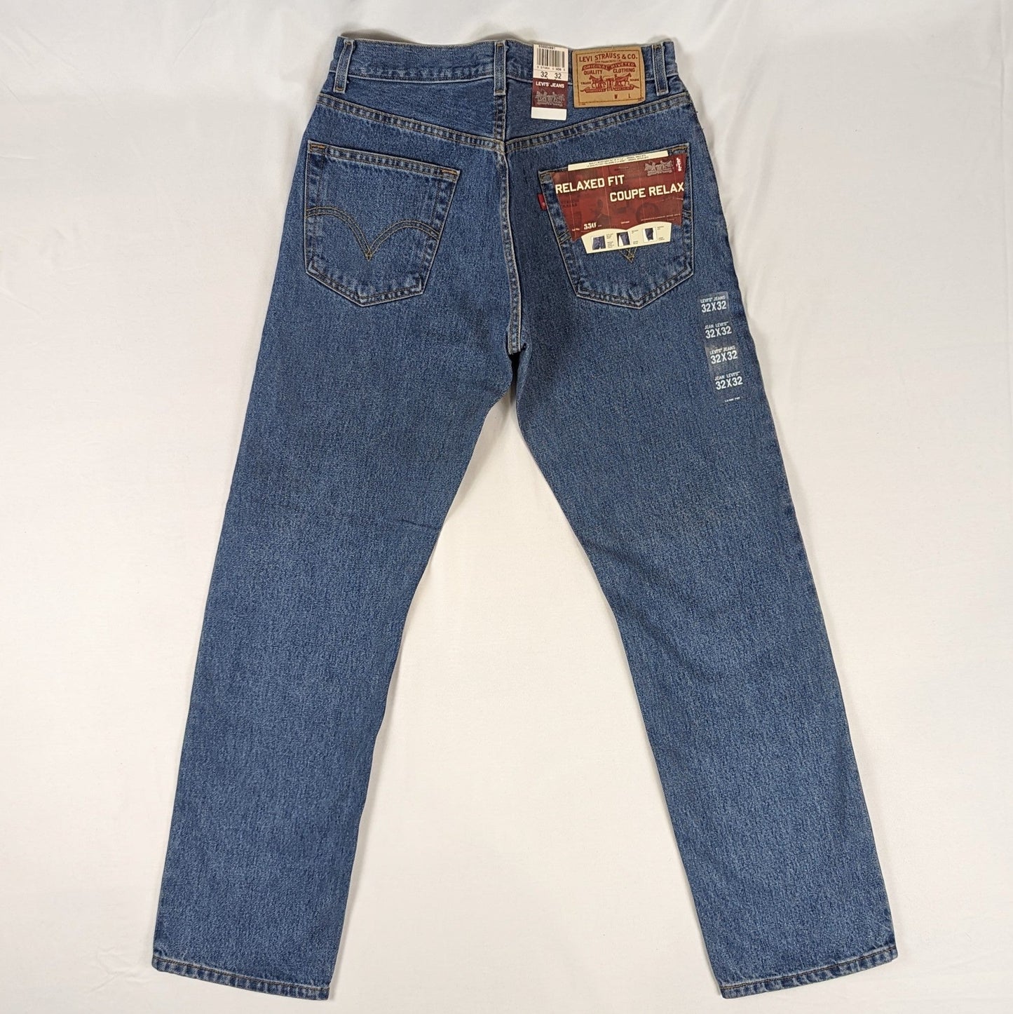 Levis 550