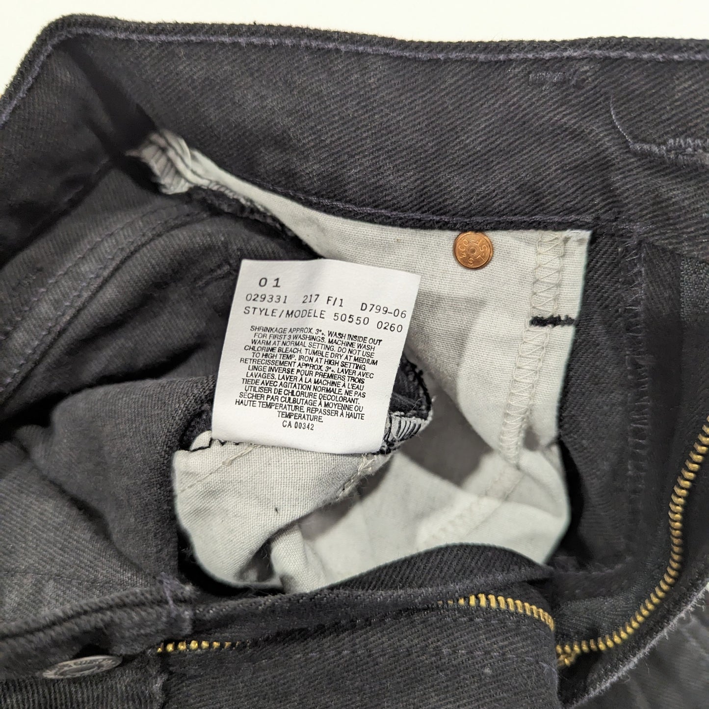 Levis 550