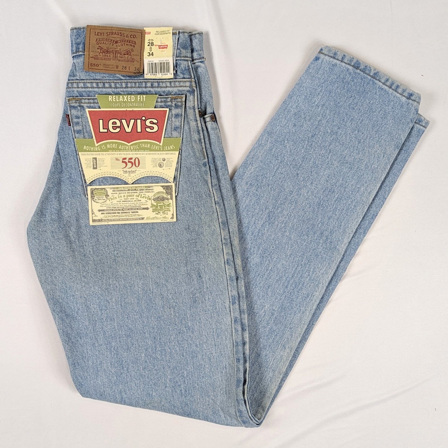 Levis 550