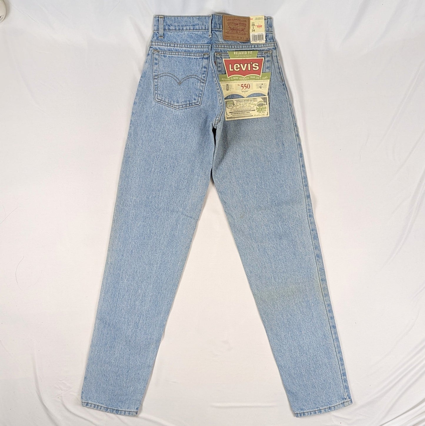 Levis 550