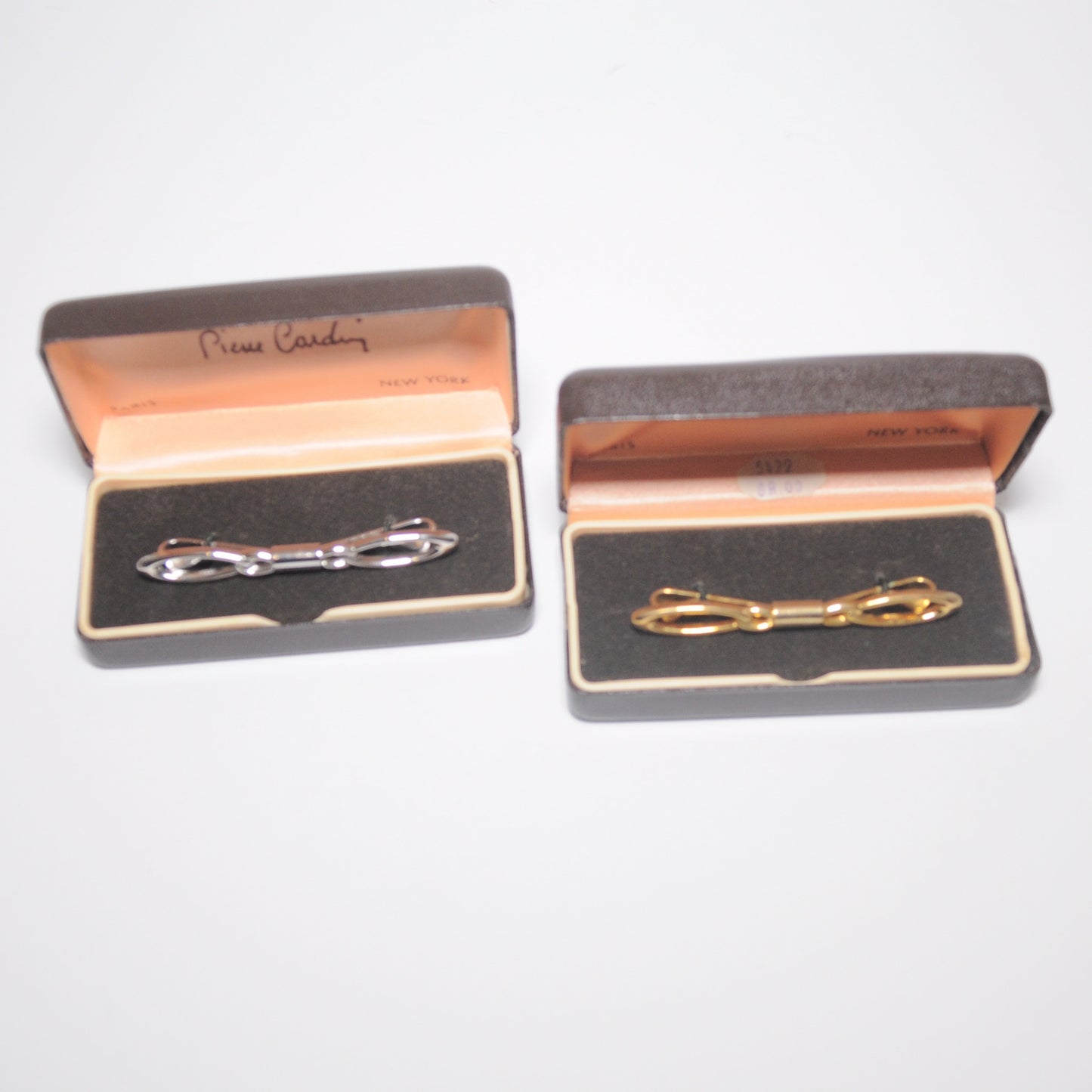 1950's PIERRE CARDIN COLLAR BARS GOLD + SILVER TIE CLIPS - LNF Shop - Pierre Cardin, Men's Jewelery, Montreal, Mile End