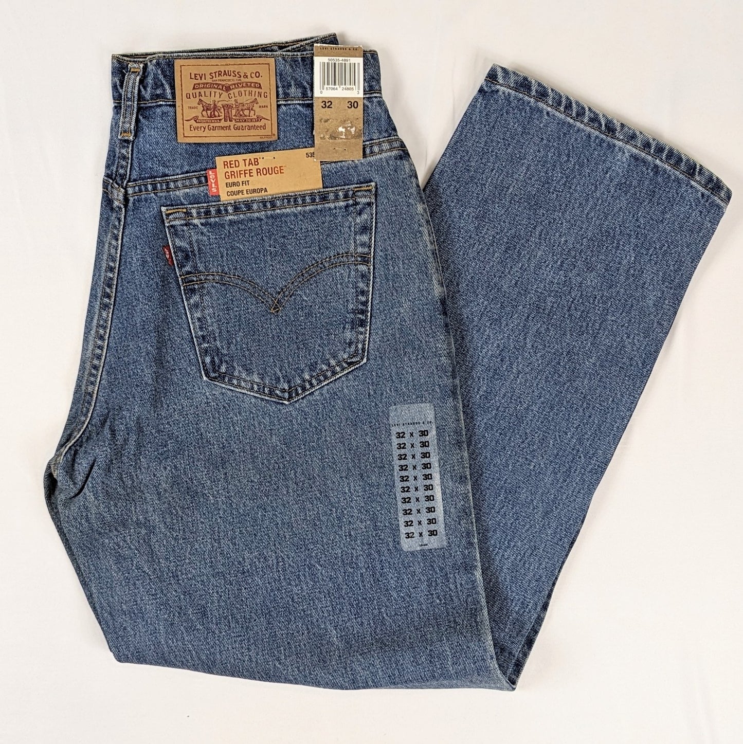 Levis