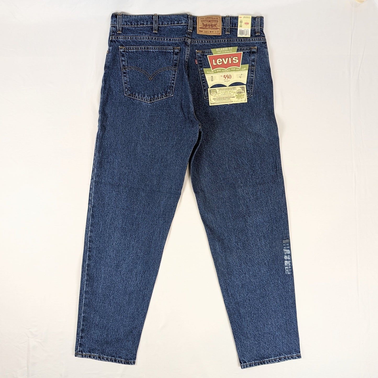 Levis 550