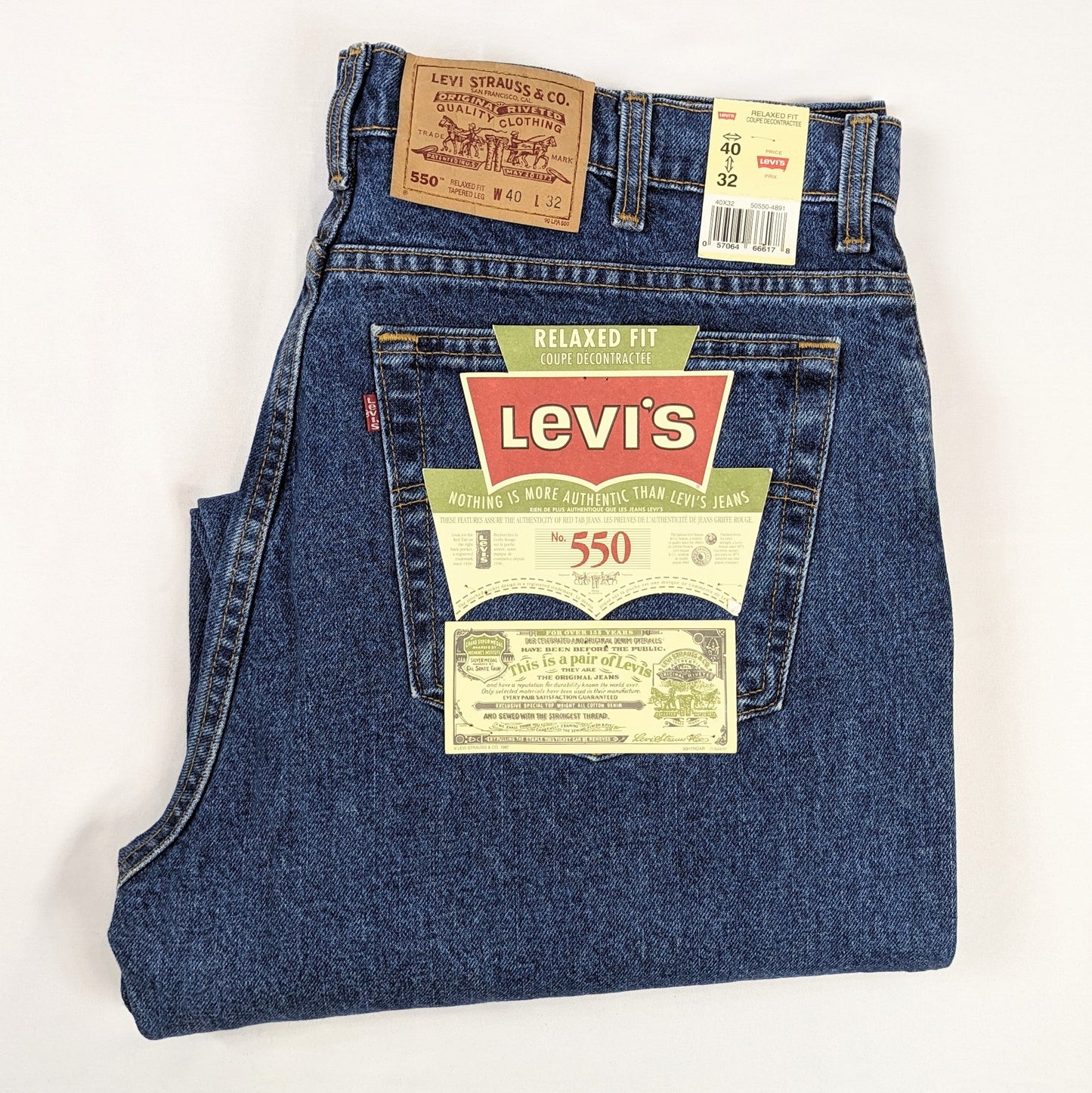 Levis 550