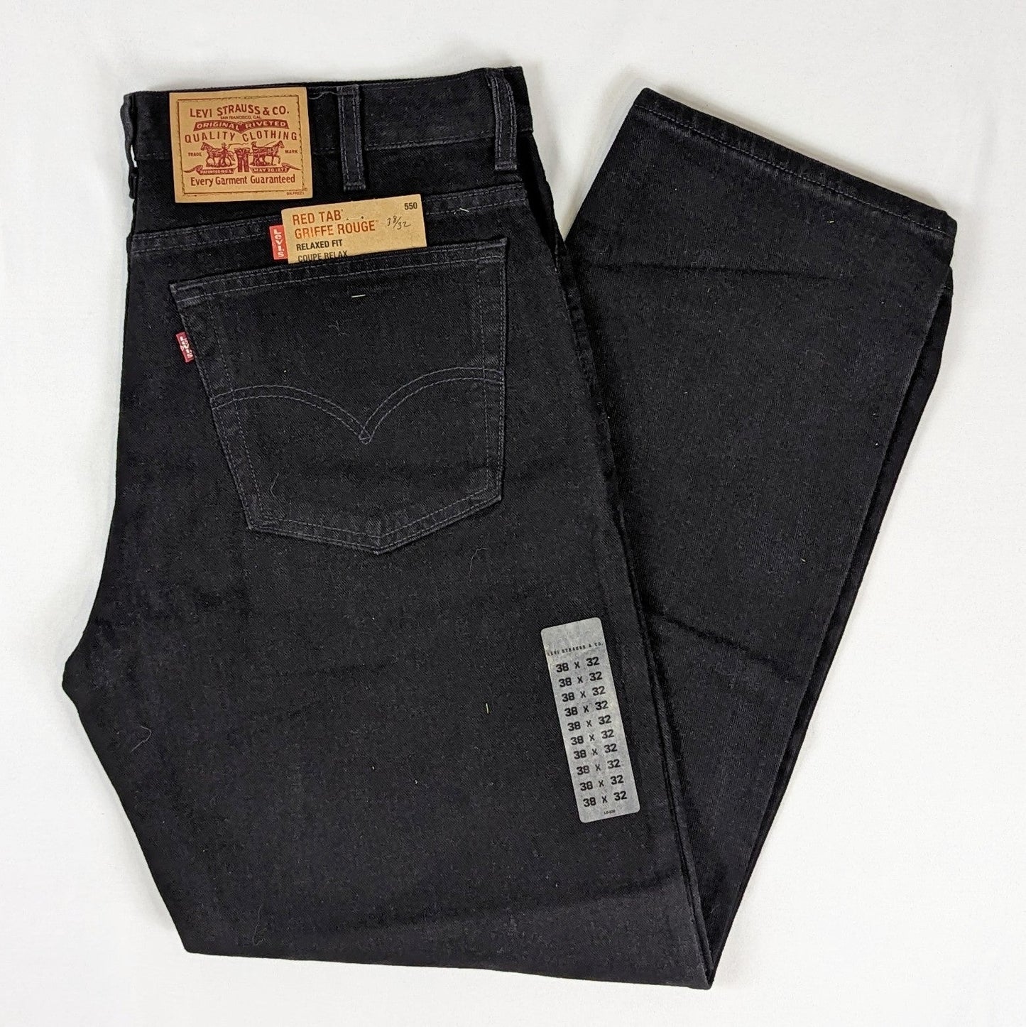 Levis jeans 550 relaxed fit vintage 2001 deadstock made in Canada