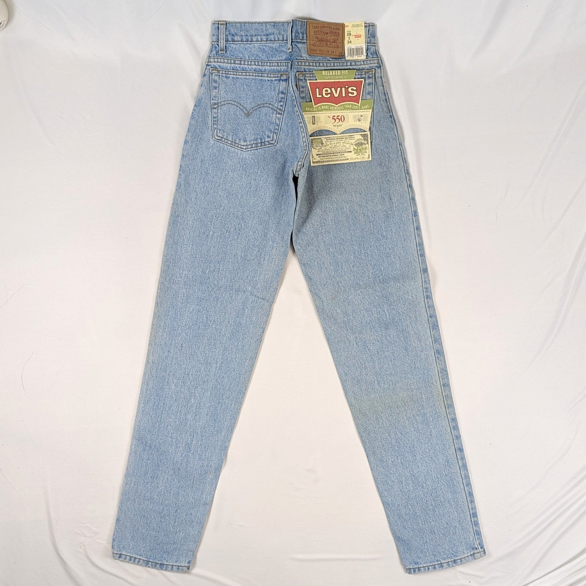 Levis 550