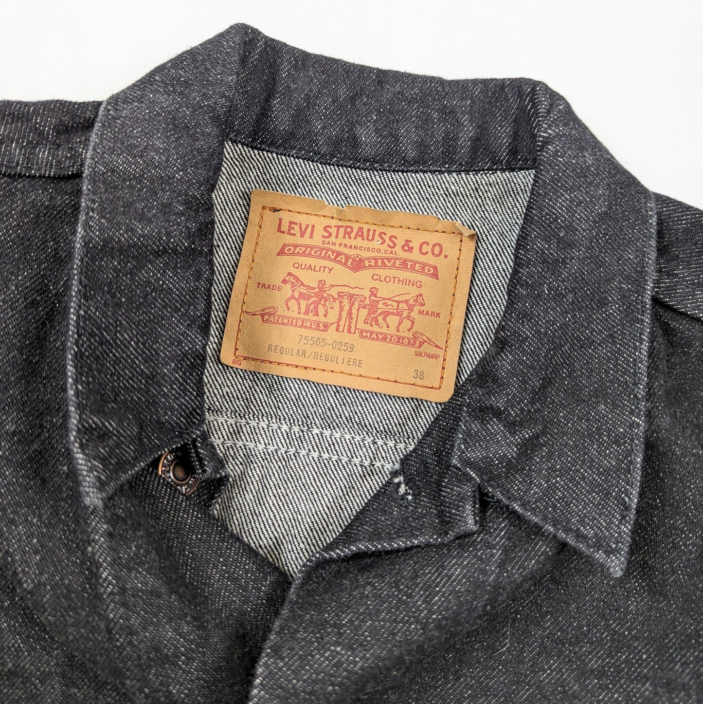 Levis jean jacket deadstock vintage jean jacket black denim made in Canada